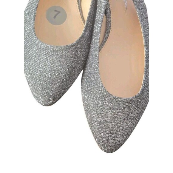 Jessica Simpson  Slingback Flat Women's 7M Silver Glitter Pointed Toe Event - Picture 2 of 7